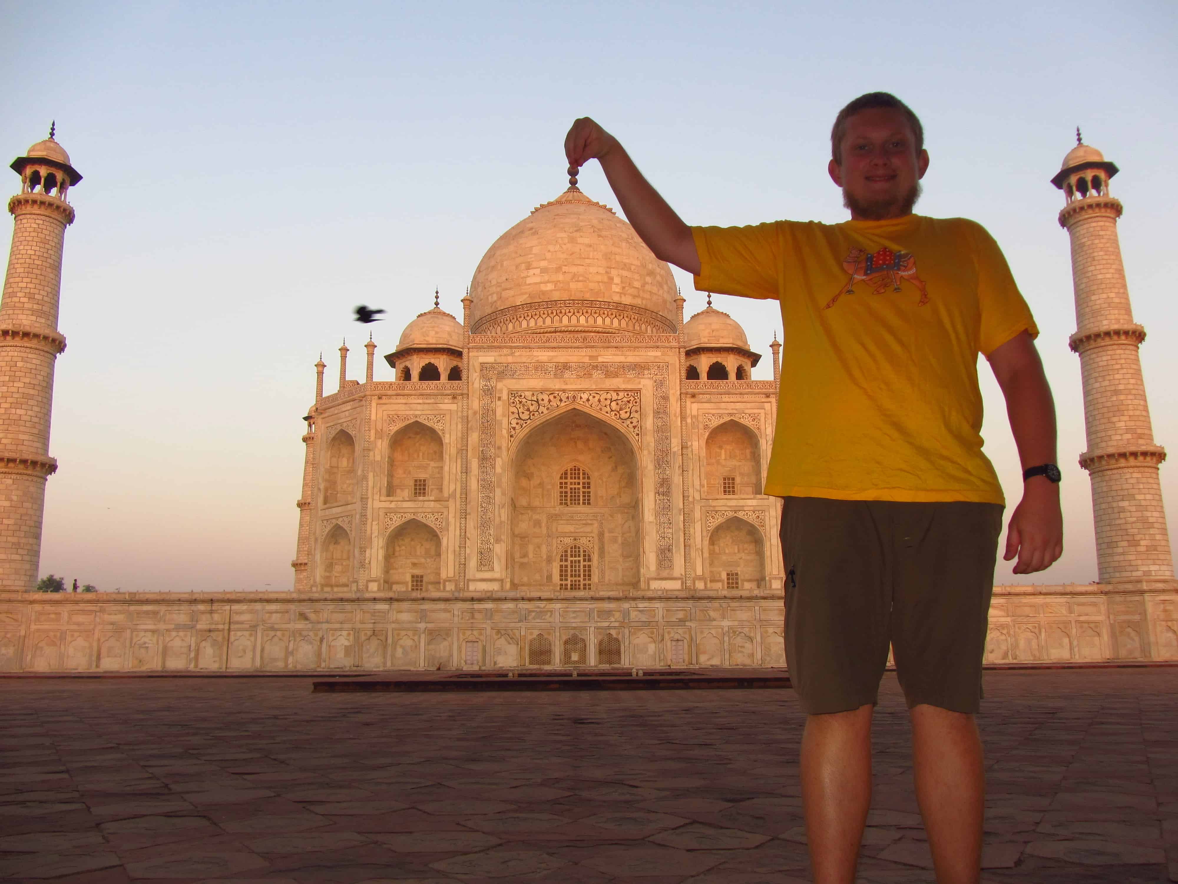 Taj Mahal bez turystów
