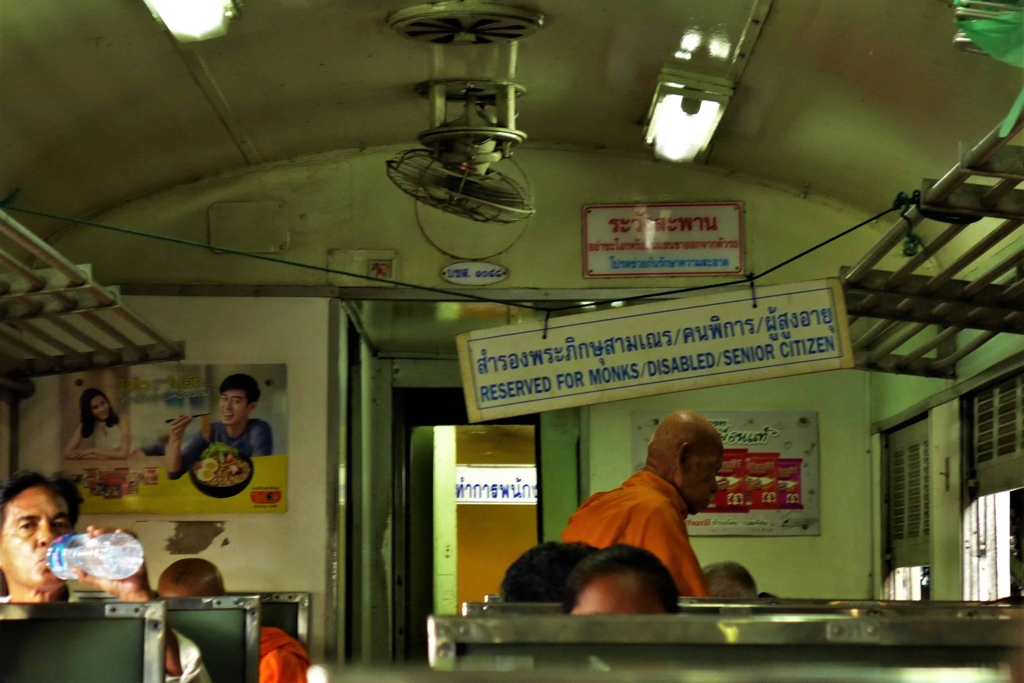 Ayutthaya Bangkok pociąg